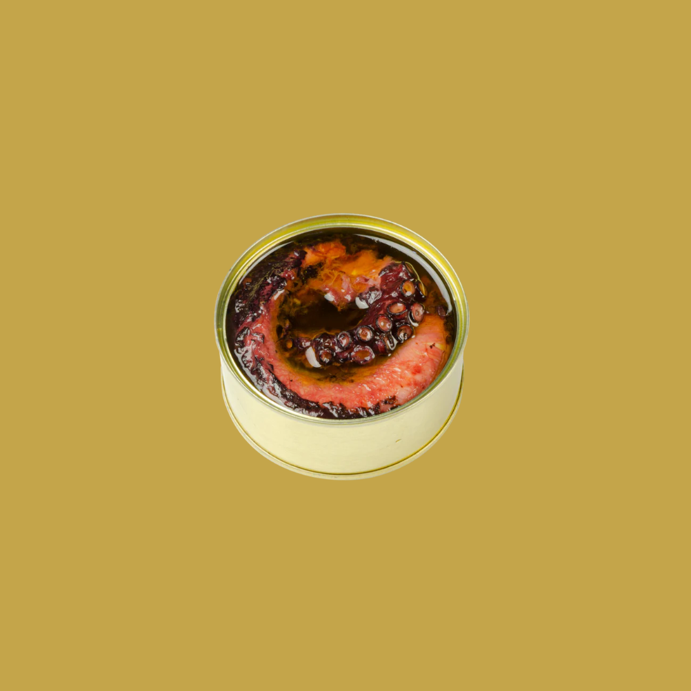 Tinned fish, grilled octopus by Gueyu Mar
